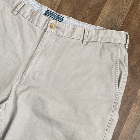 Peter Millar Winston Washed Twill Shorts Size 38 - Picture 2 of 9